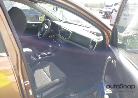 2020 Kia Sportage Lx z USA, uszkodzony, nr VIN KNDPM3AC5L7744542